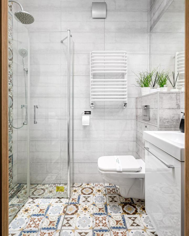 Jacuzzi & Bike Apartment, Krakow Luaran gambar